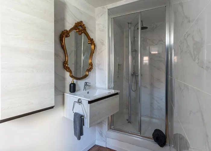 Apartment Maison Jongkind - Garage Prive 100 M - Selection Journee Du Patrimoine 2023 *